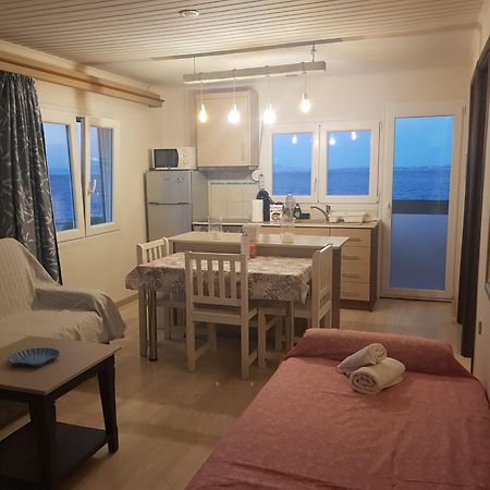 Aegean Bliss Residences Karfas Exteriör bild