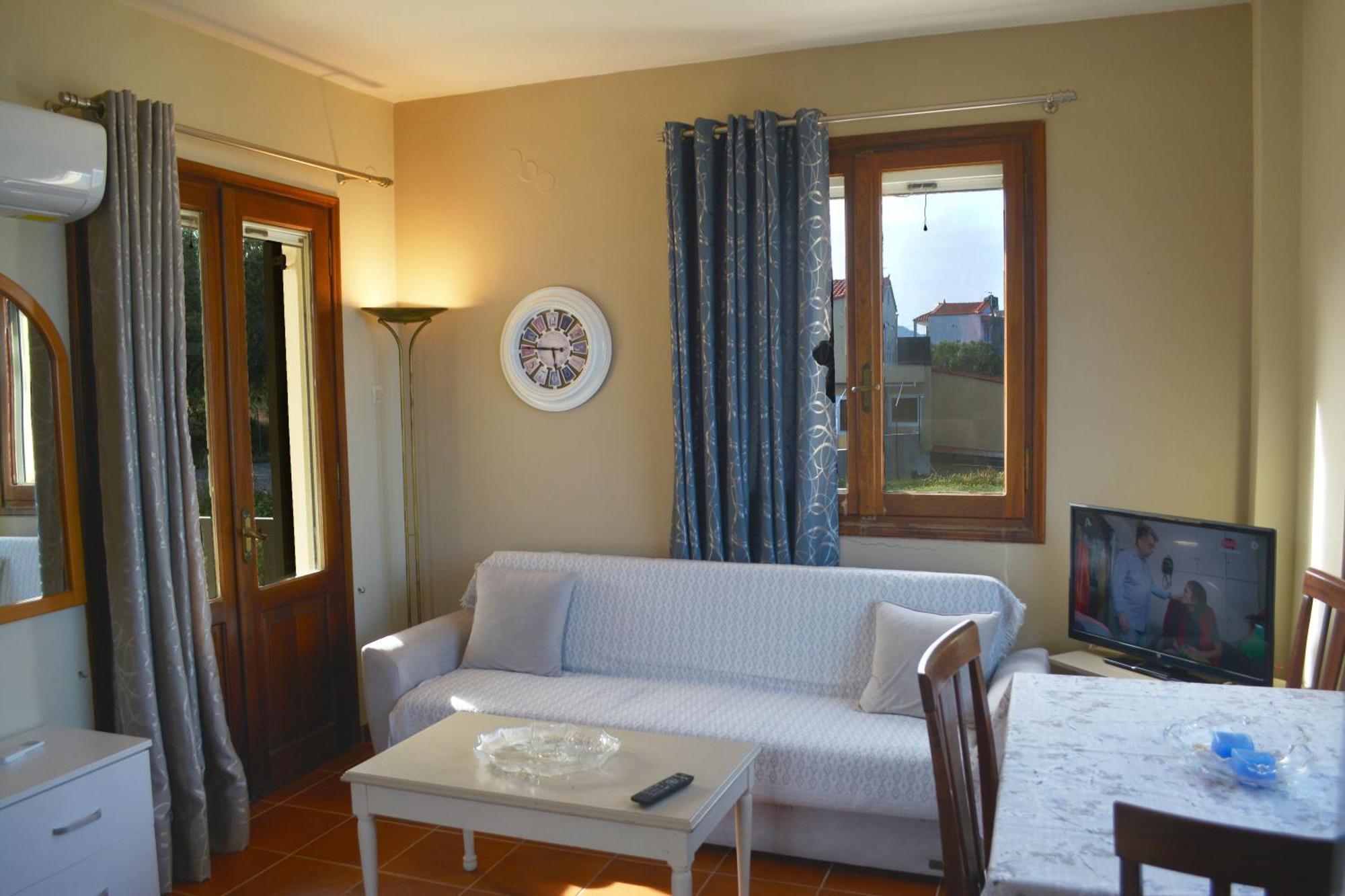 Aegean Bliss Residences Karfas Exteriör bild